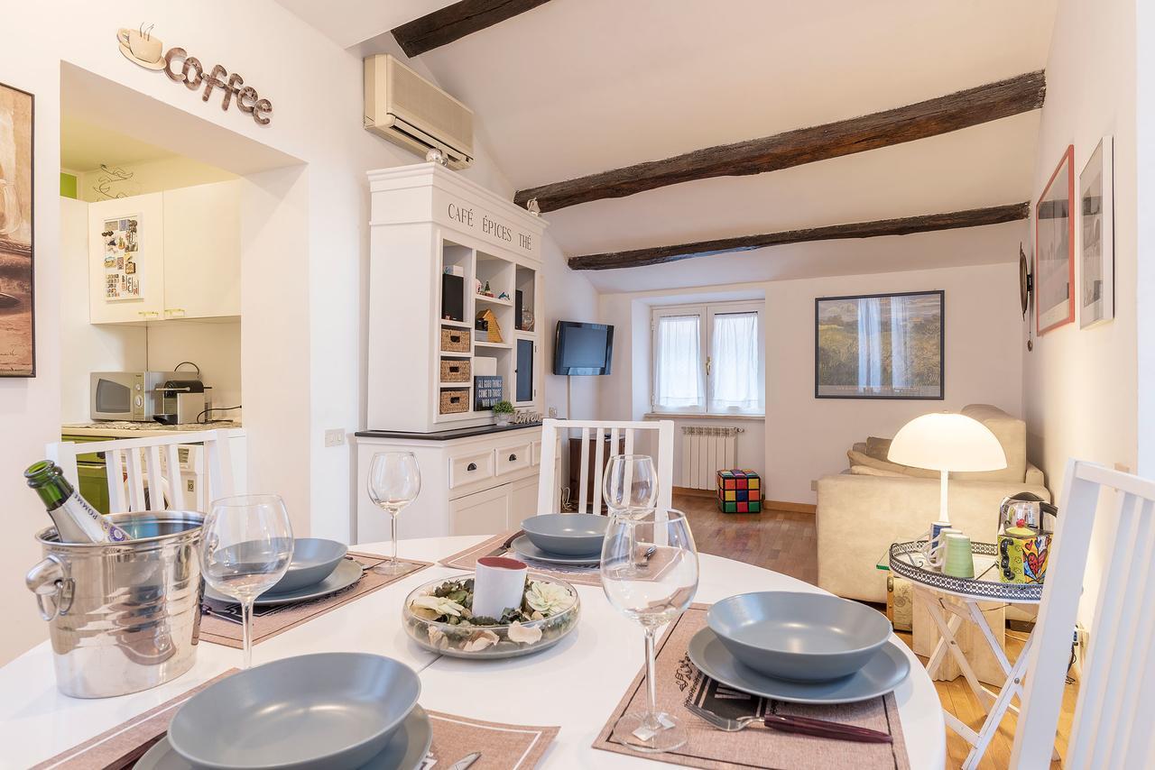 Penthouse With Terrace In The Heart Of * Rom